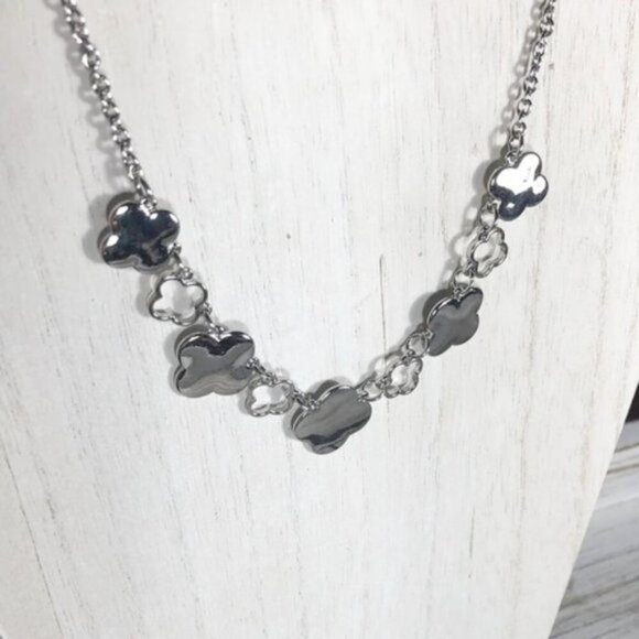 Chunky clover charms necklace - Picture 1 of 1